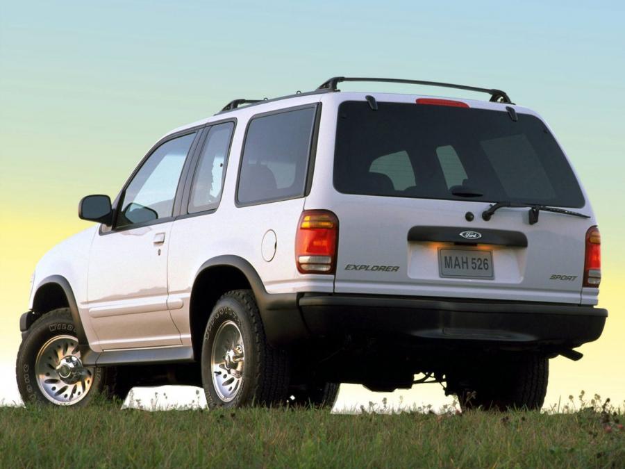  Ford Explorer Sport 1994 года  (фото 10 из 12)